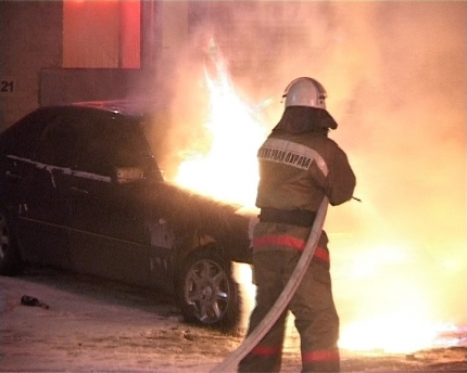 В Ярославской области за сутки сгорели три автомобиля