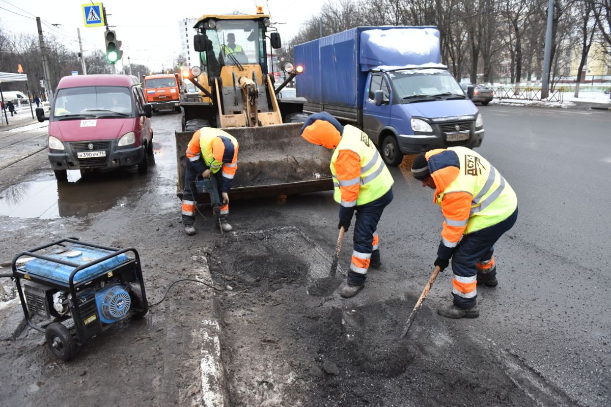 Стало известно, какие дороги в Ярославле отремонтируют на этой неделе
