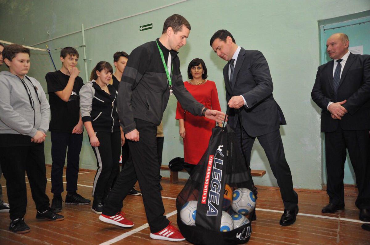 Школе в Ярославской области могут выделить федеральные средства на реконструкцию спортзала