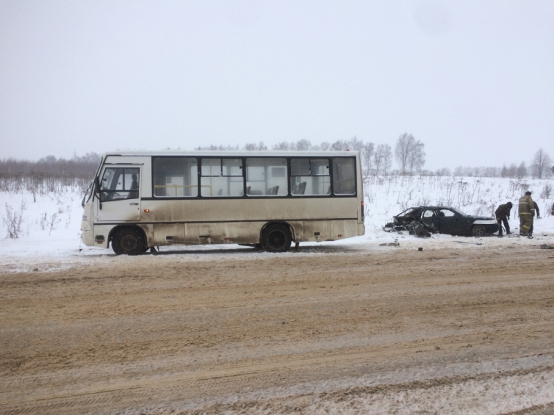 В Ярославской области в ДТП с автобусом пострадал человек