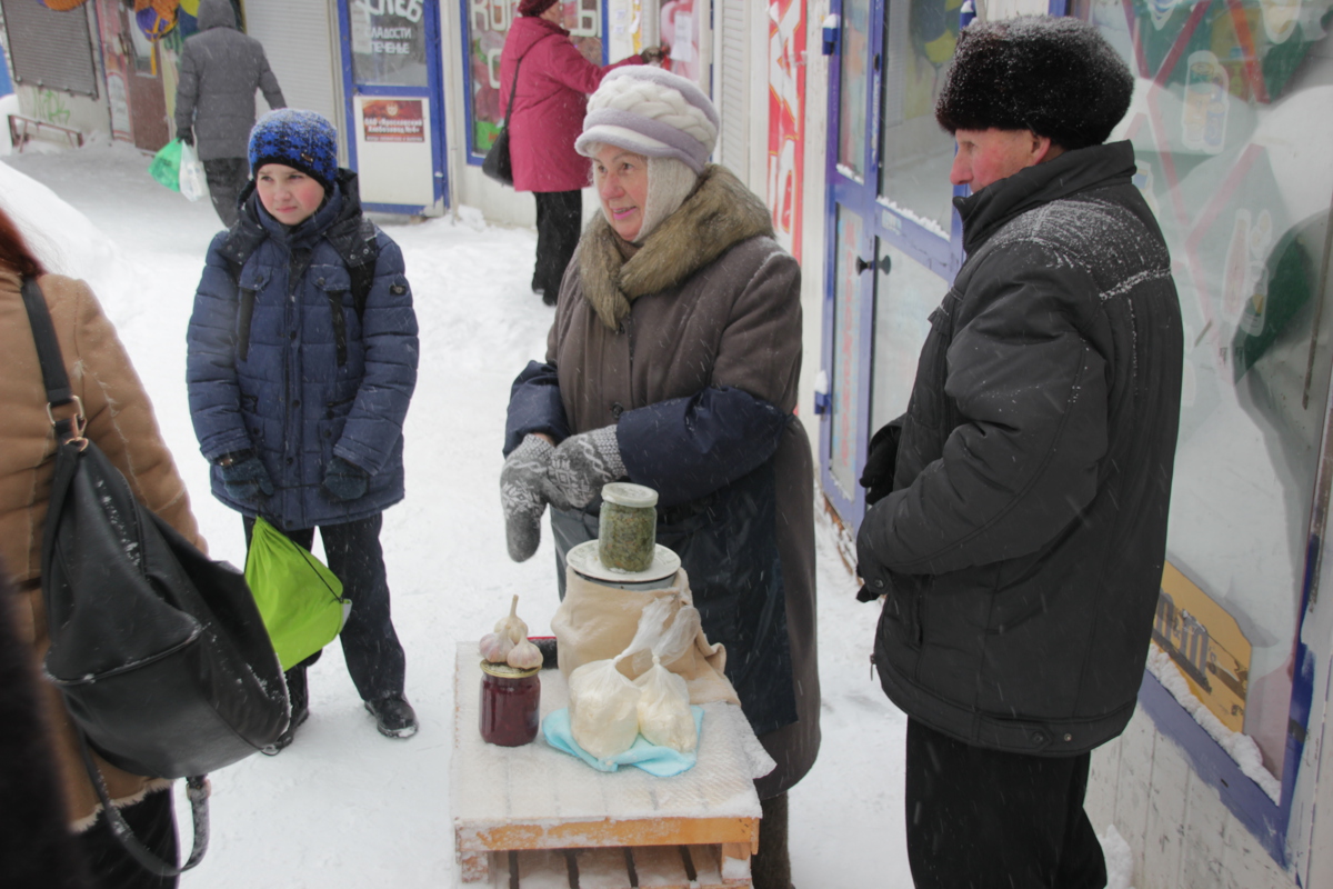 Власти рассказали, где находятся выделенные 150 бесплатных мест для пенсионеров на ярославских рынках