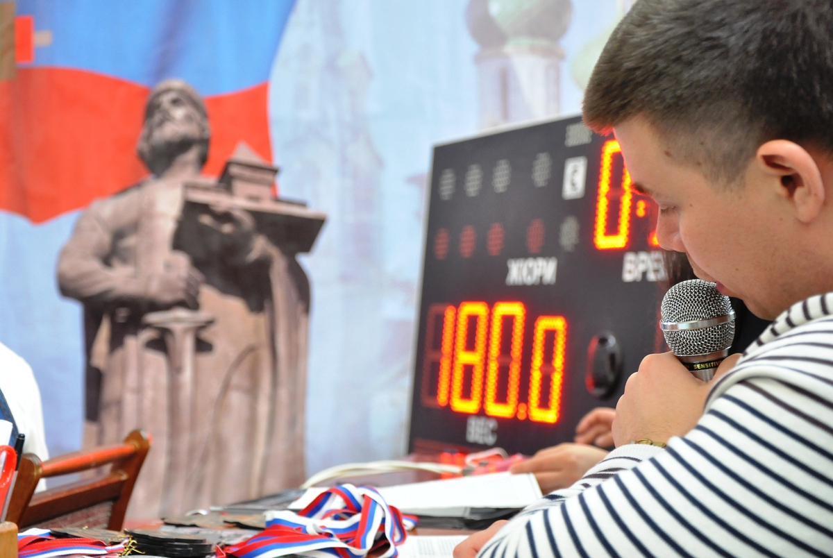 В Ярославле состоялся открытый чемпионат города по пауэрлифтингу: фото