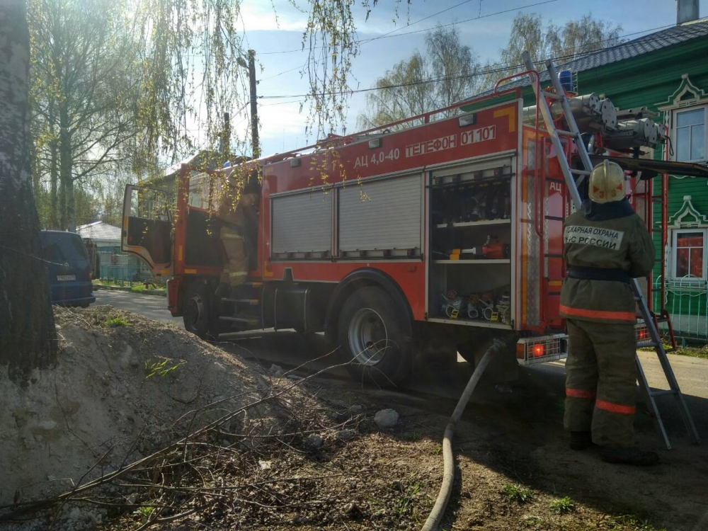 В Ярославле при пожаре погиб мужчина-инвалид