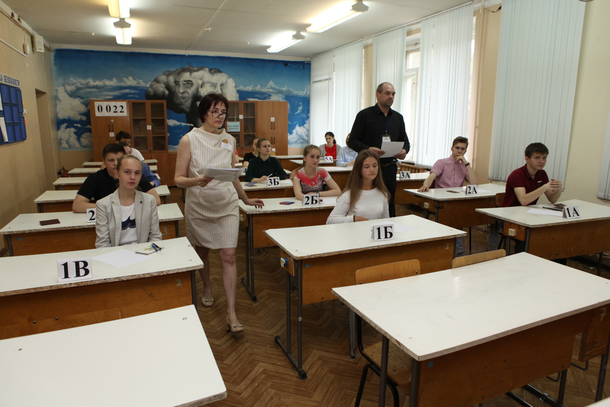 16 тысяч выпускников в Ярославской области сдают итоговые экзамены