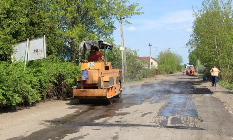 На отремонтированной дороге Зяблицы – Тенино запретили движение грузовиков