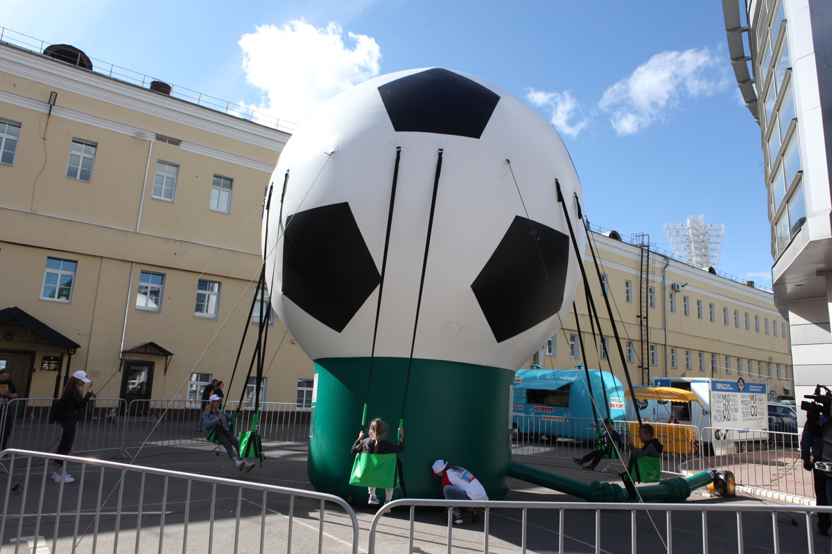 Как работает ярославская фан-зона во время чемпионата мира по футболу