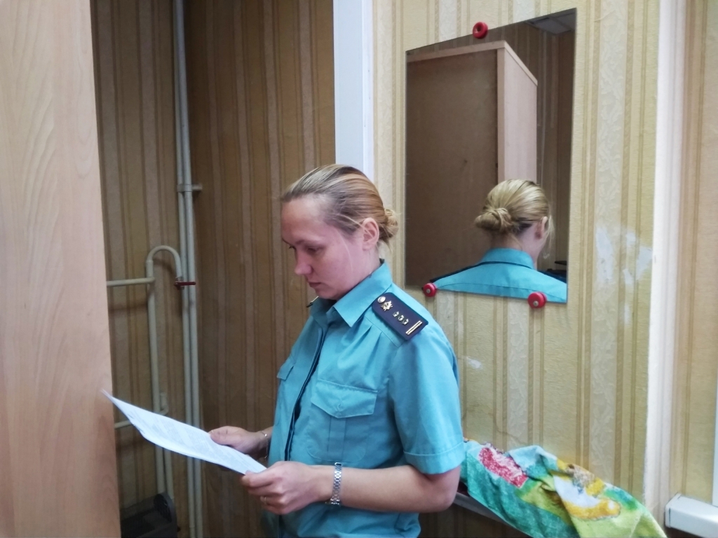 Затопившую соседей ярославну вынудили заплатить компенсацию под угрозой ареста счетов и машины