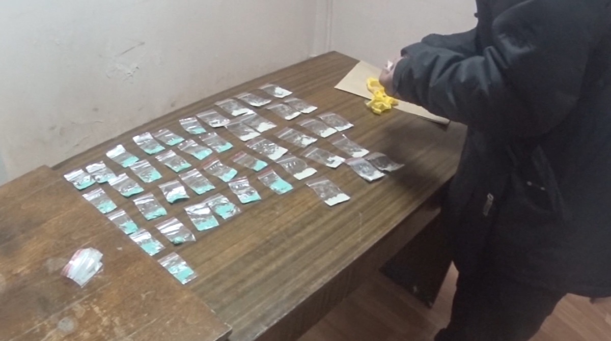 В Ярославле полицейские задержали 15 членов ОПГ, организовавшей канал поставки наркотиков