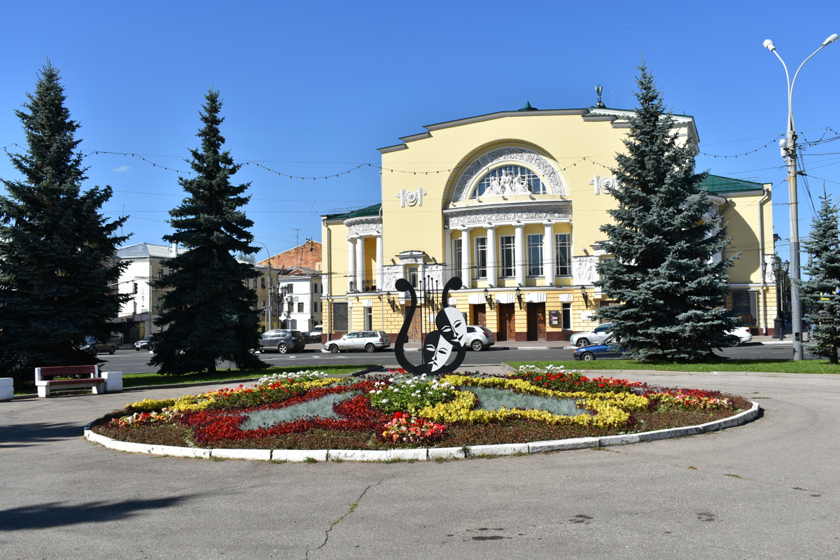 В Ярославле выберут самый цветущий район: фото
