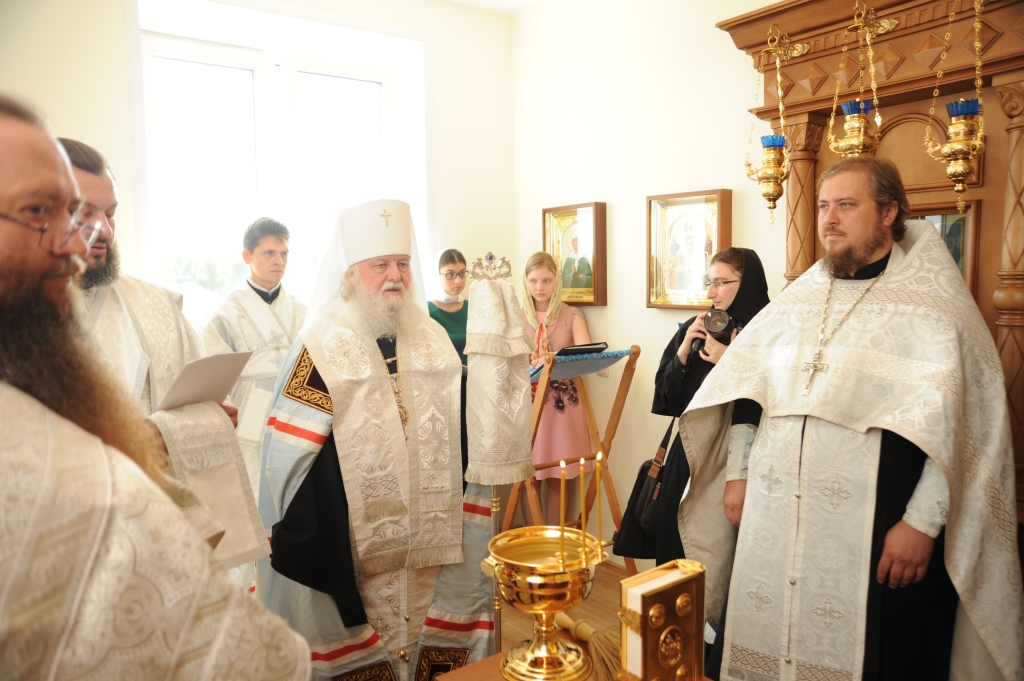 В перинатальном центре в Ярославле открылся храм
