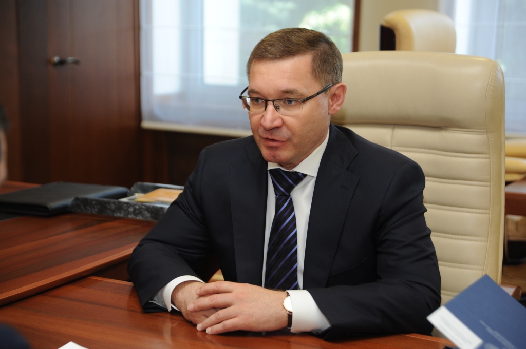 Министр строительства и ЖКХ России Владимир Якушев провел в Ярославле межрегиональное рабочее совещание