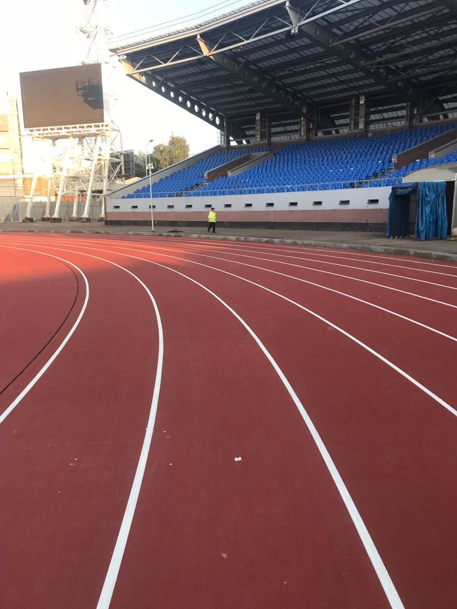 На стадионе «Шинник» завершена реконструкция легкоатлетического ядра: фото
