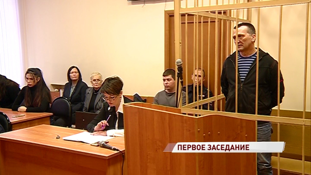 В Ярославле начался суд над предполагаемым убийцей Ильи Исаева: видео