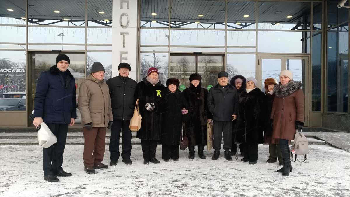 Ярославские блокадники приняли участие в торжествах в честь 75-летия снятия блокады с Ленинграда в Санкт-Петербурге