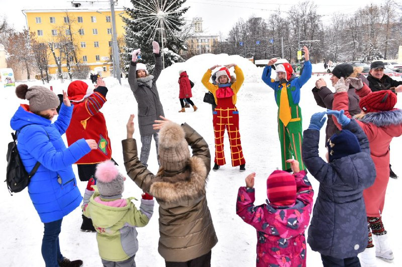В Ярославле прошел праздник в честь Года театра в России