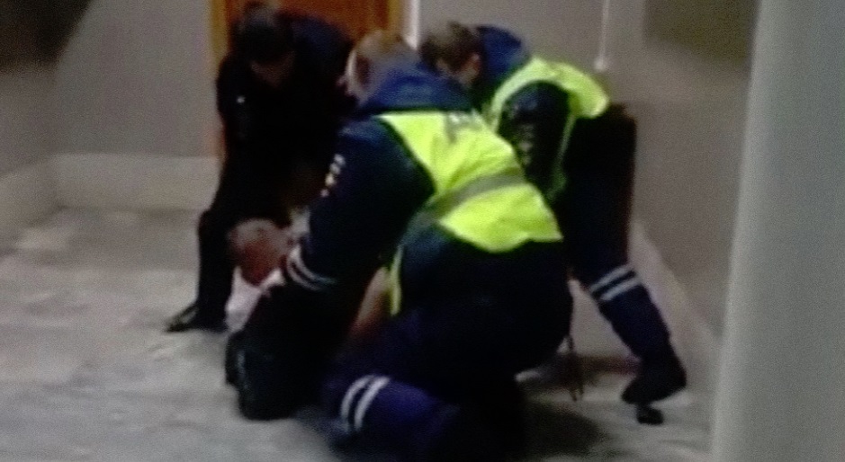 В Ярославле полицейские жестоко избили водителя