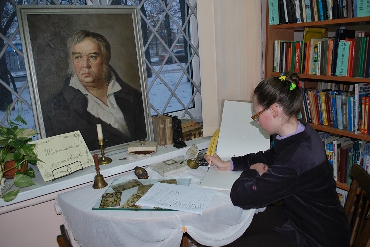 Детские библиотеки имени И.А. Крылова отмечают 250-летие баснописца