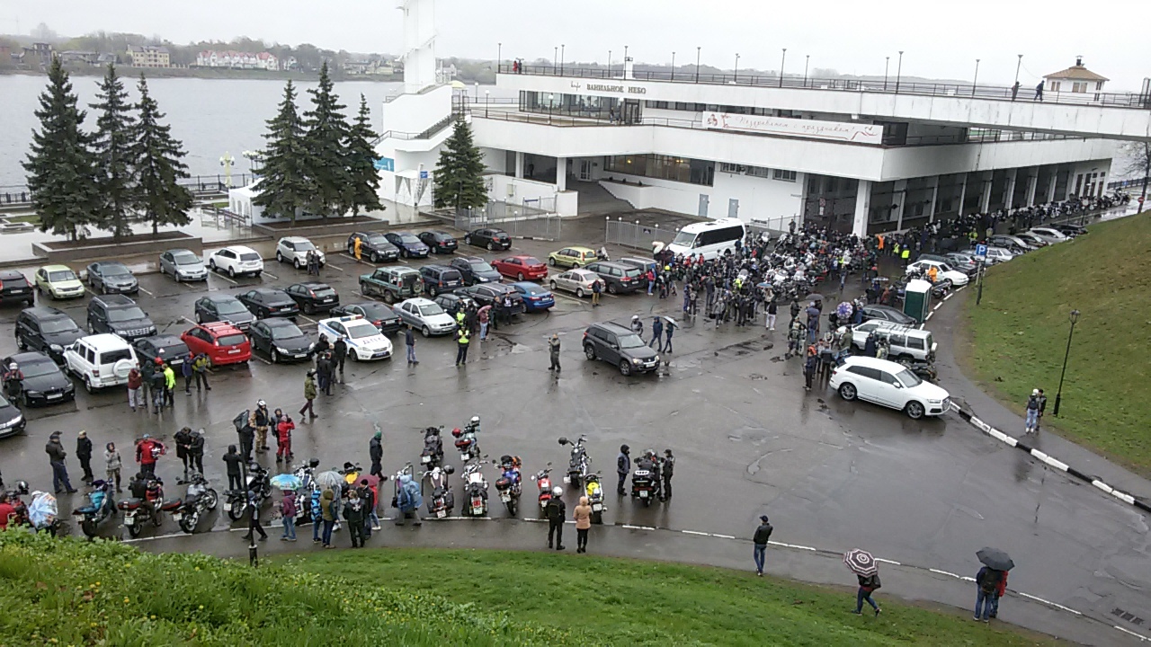 В Ярославле байкеры открыли мотосезон