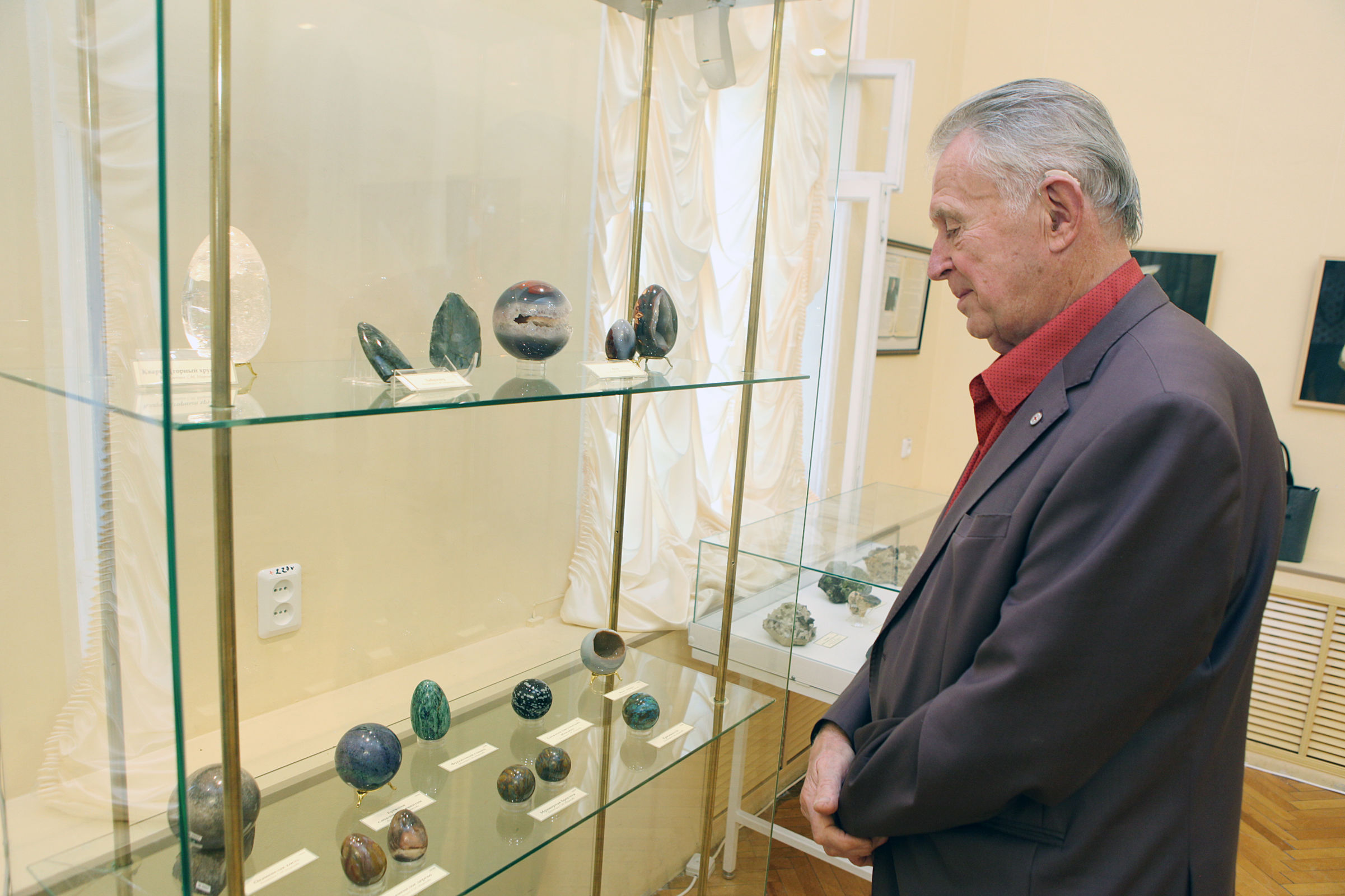 Сокровища хозяйки Медной горы. 180 экспонатов представлено на выставке камней в Ярославле