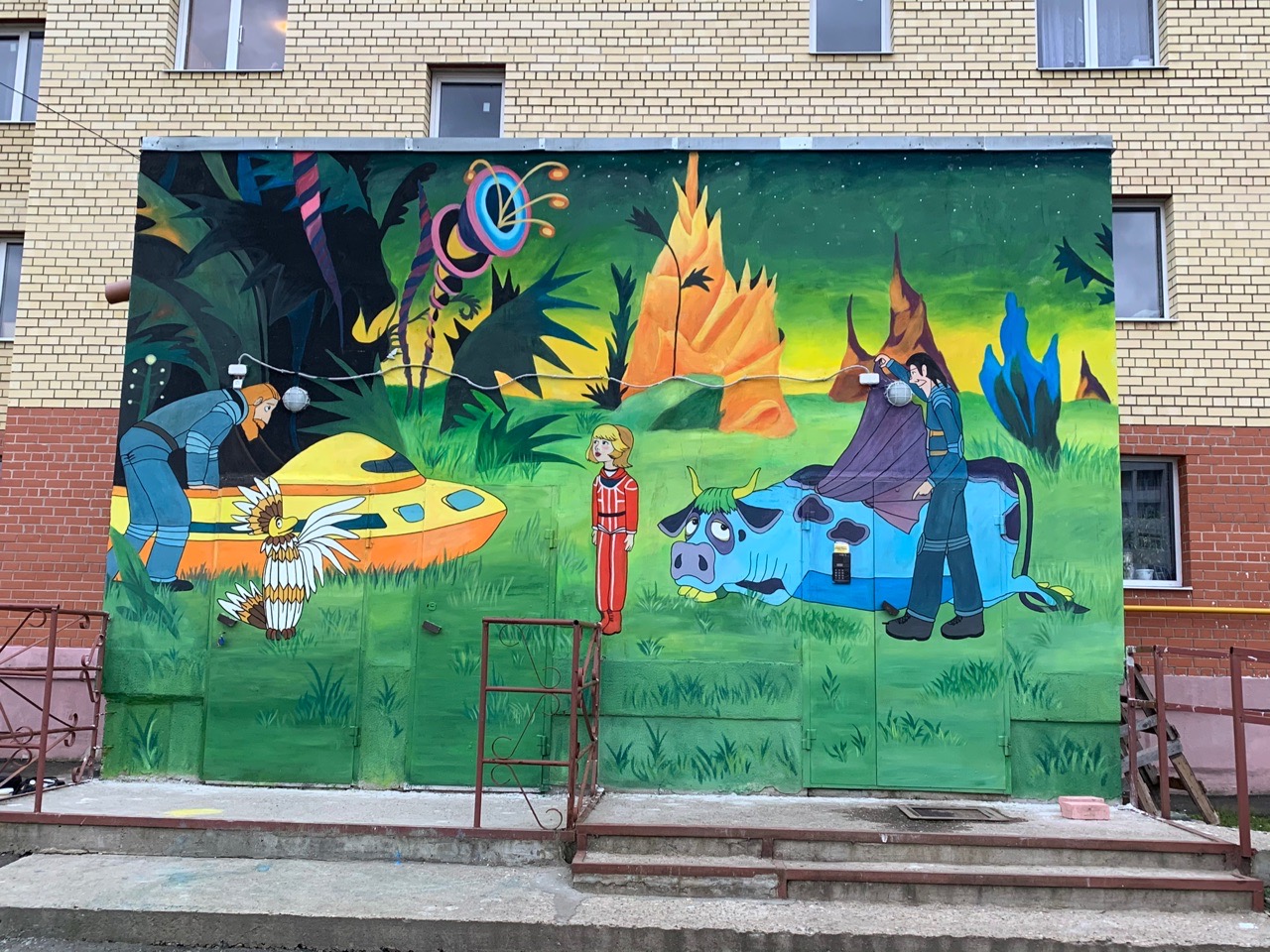 В Ярославле поселились персонажи мультфильма «Тайна Третьей планеты»