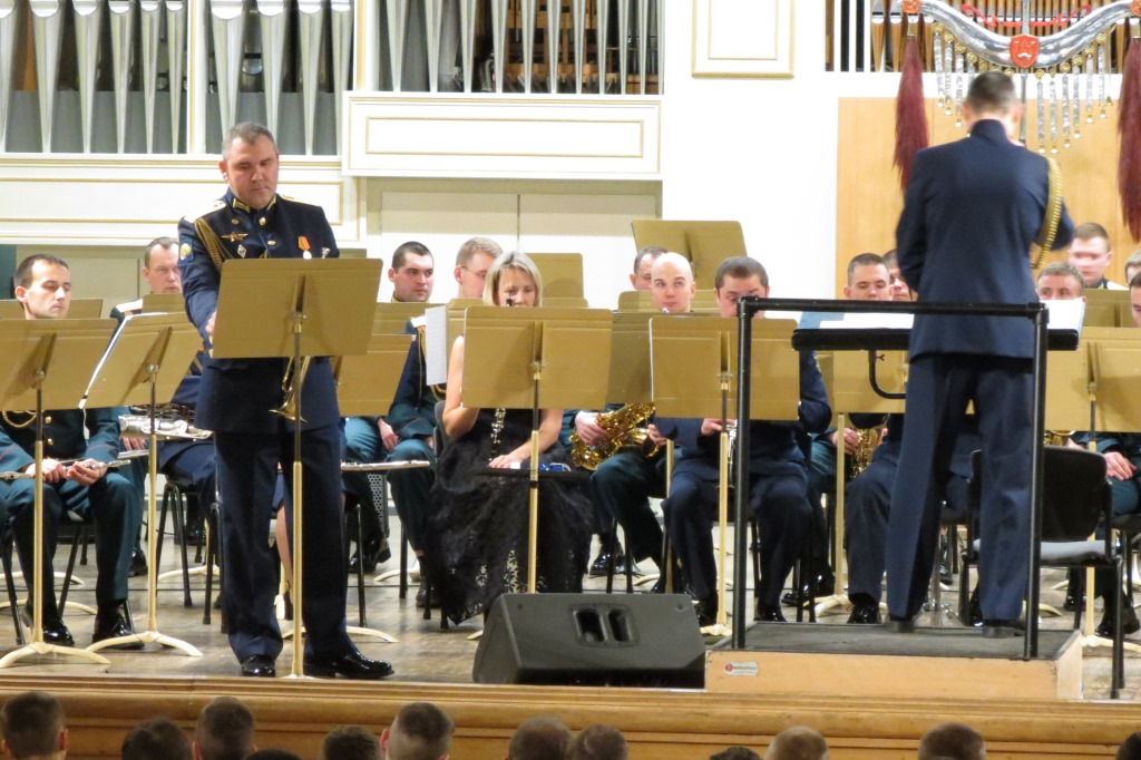 Военные оркестры выступили в Ярославской филармонии в честь открытия Года памяти и славы
