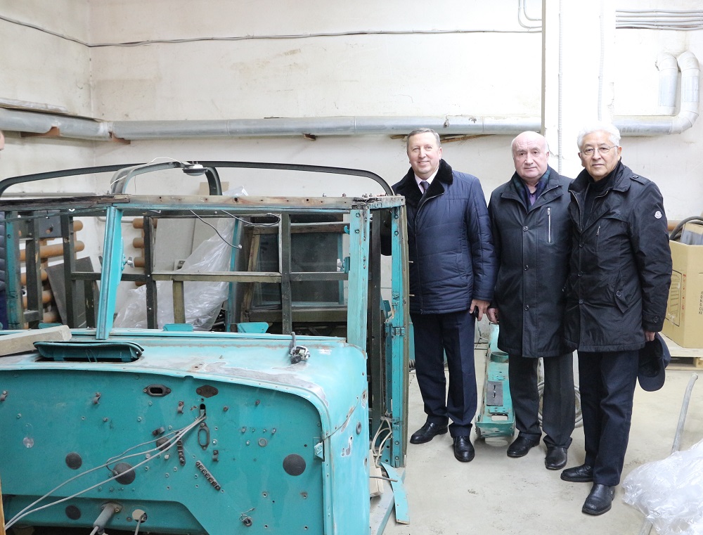 Ярославские общественники восстановят тягач ЯАЗ-221 ко Дню Победы