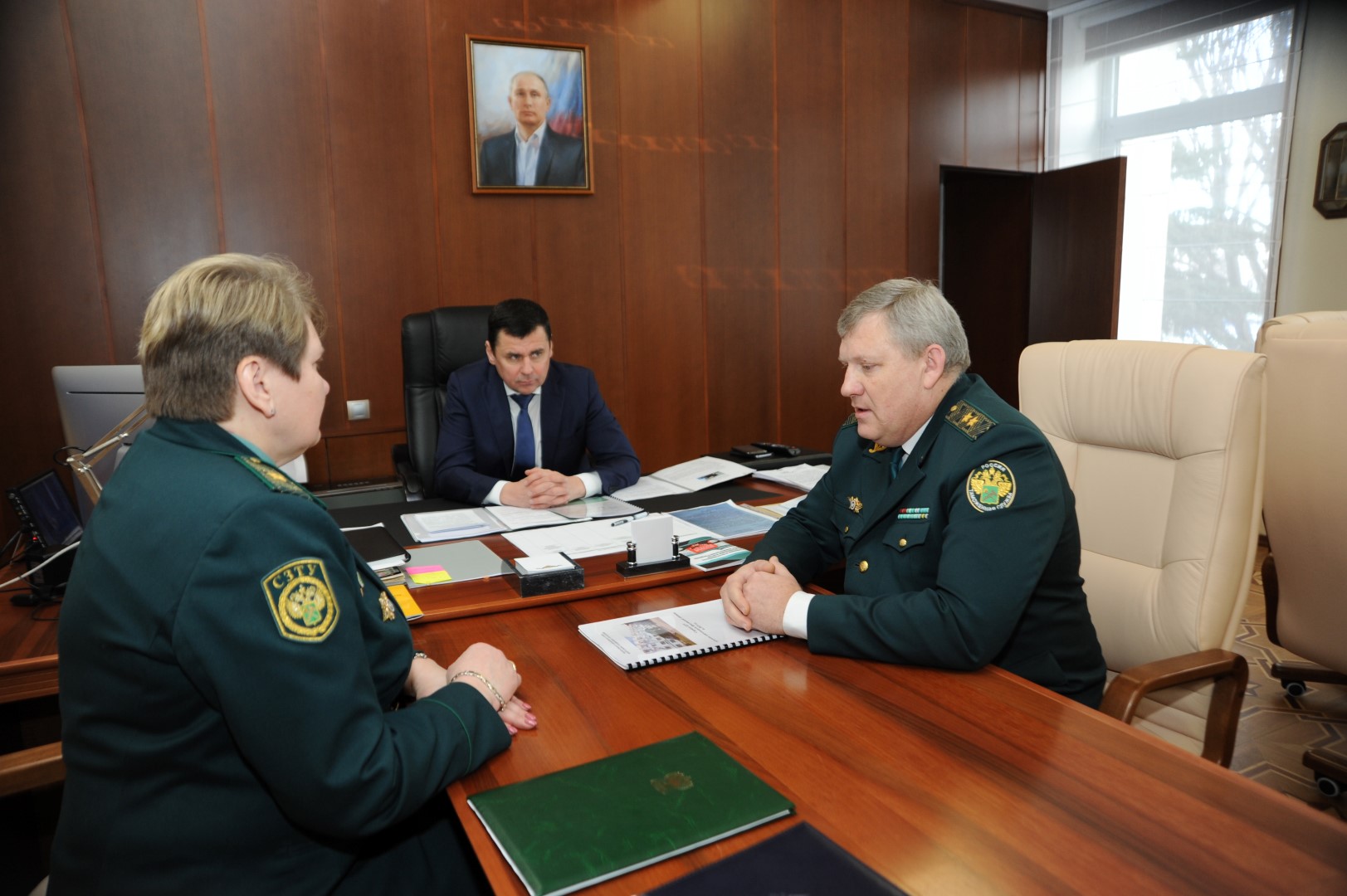 Дмитрий Миронов обсудил с начальником Ярославской таможни вопросы улучшения инвестклимата в регионе