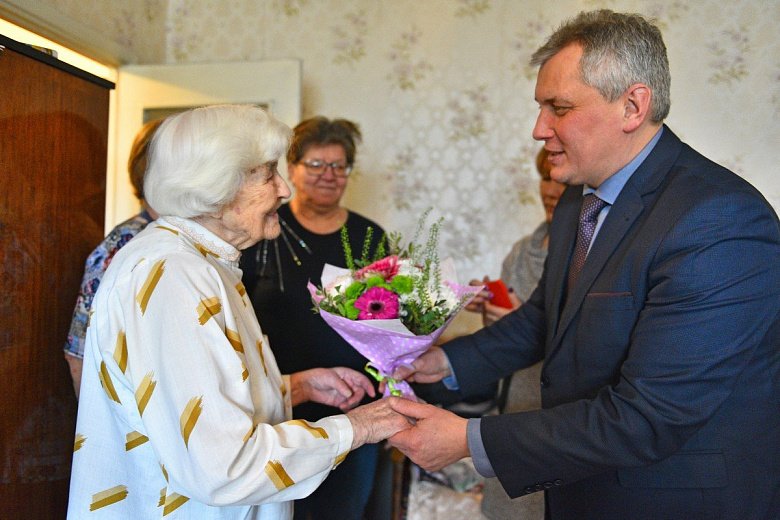 Отпраздновавшая столетний юбилей ярославна раскрыла секрет своего долголетия
