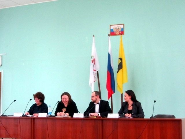 В Борисоглебском районе Ярославской области обсудили поправки в Конституцию