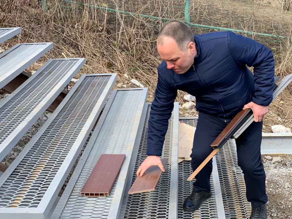 В Тутаеве реконструируют лестницу к Воскресенскому собору