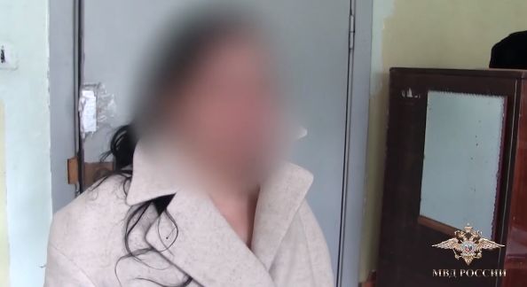 Ярославна взяла кредиты, чтобы перевести лжеэкстрасенсу более миллиона рублей