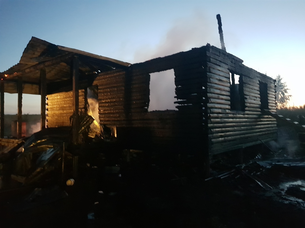 Пожар с погибшим ребенком под Ярославлем: сгоревший дом не был введен в эксплуатацию