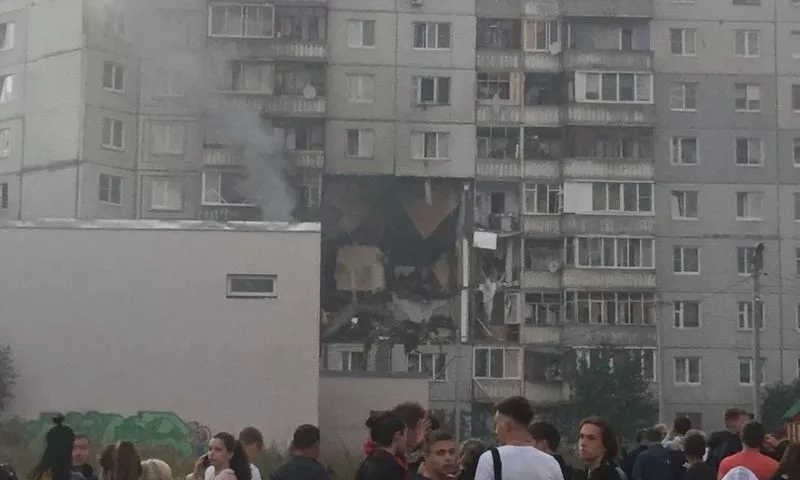 Эвакуированных жителей дома, где произошел взрыв в Ярославле, разместят в гостинице