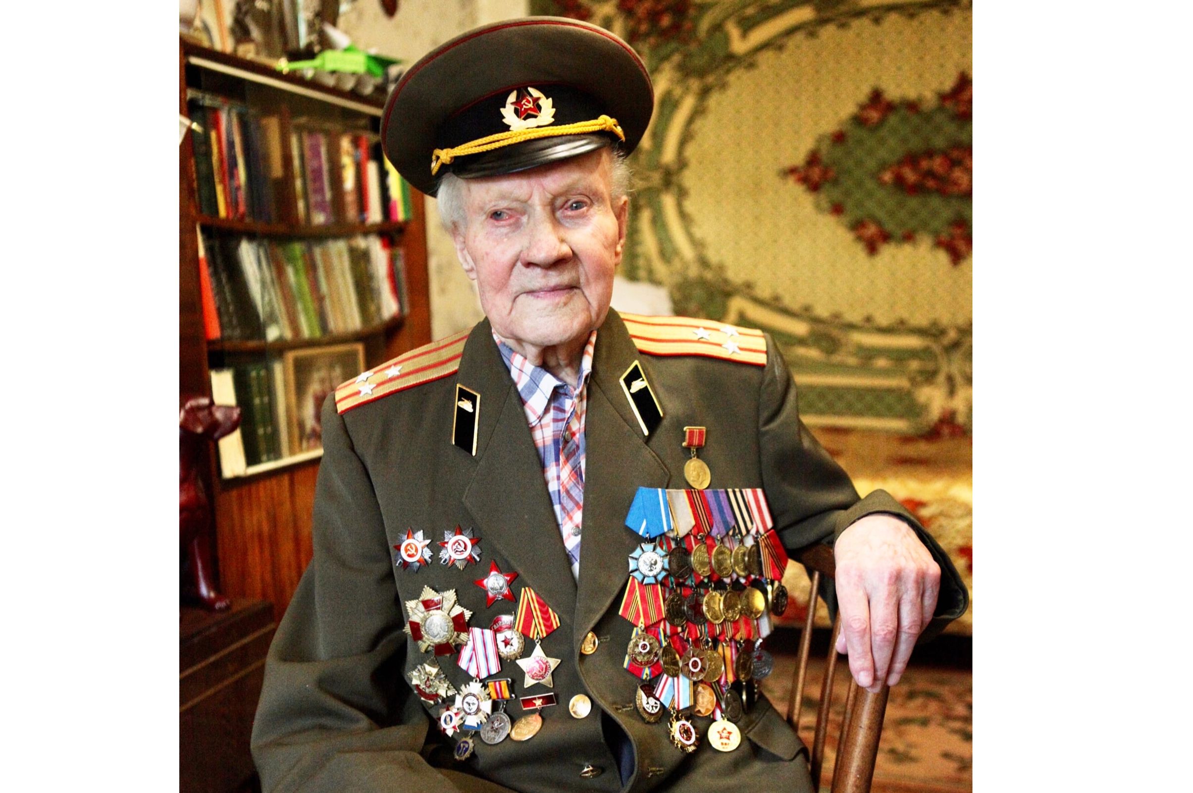 Где найти фото ветерана великой отечественной войны по фамилии