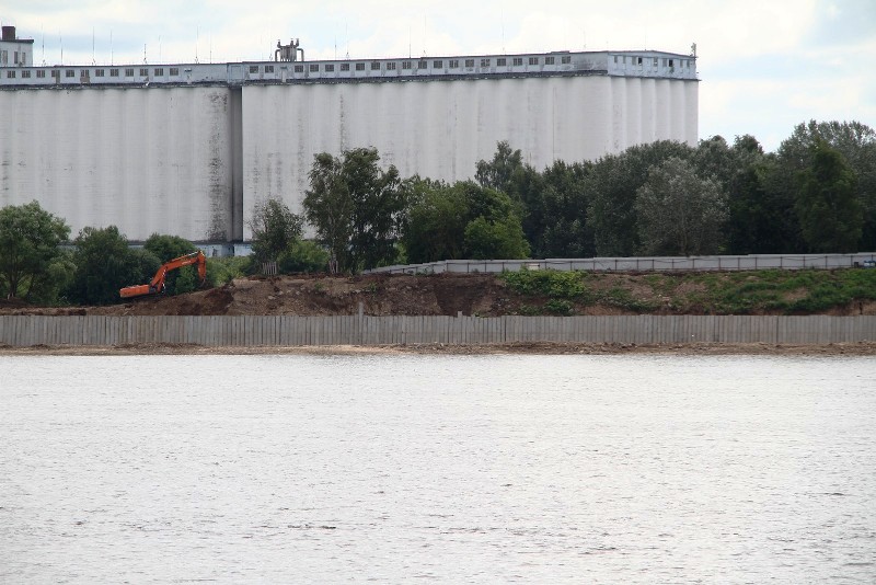 В Рыбинске определили, кто займется укреплением берега Волги