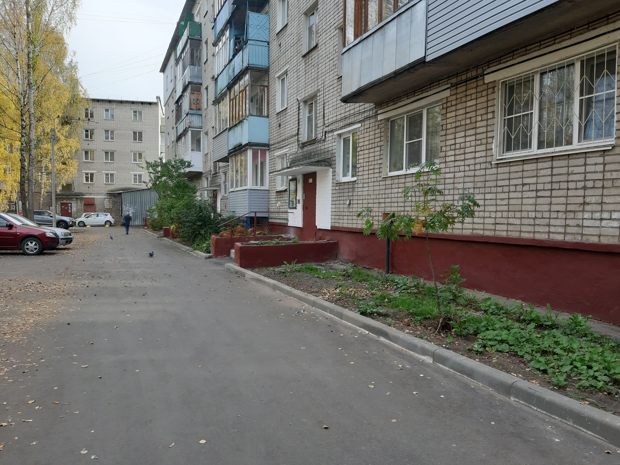 150 дворовых и общественных территорий благоустроили в Ярославской области