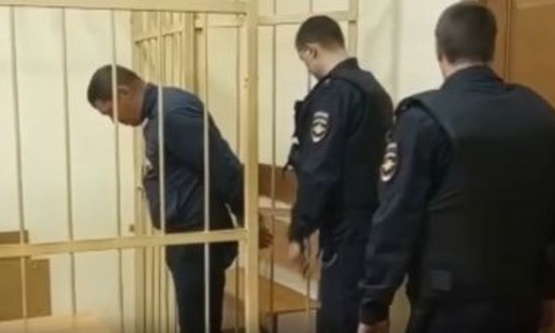 Ярославский областной суд продлил срок ареста обвиняемому в поджоге дома, где сгорели дети