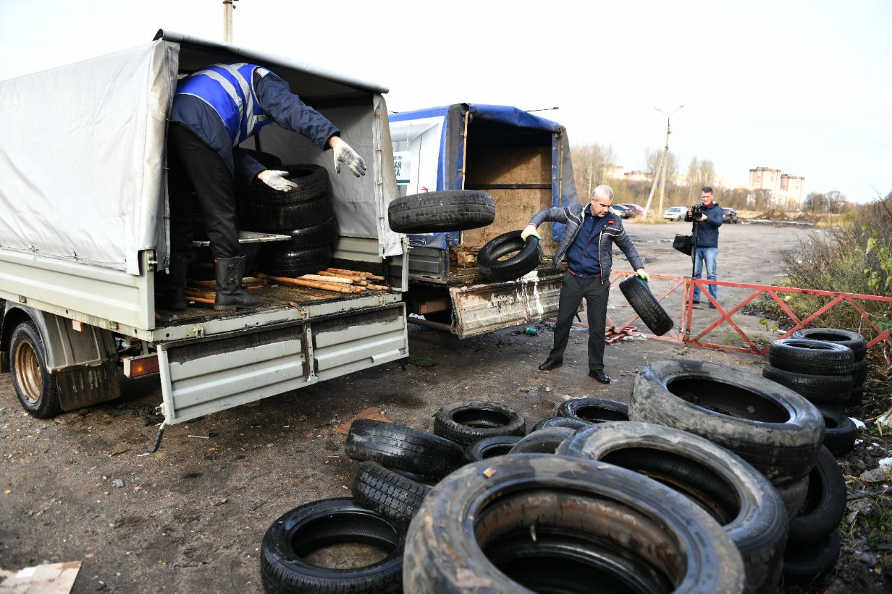 Ярославцы могут сдать старые покрышки на утилизацию в рамках акции «Колесо добра»