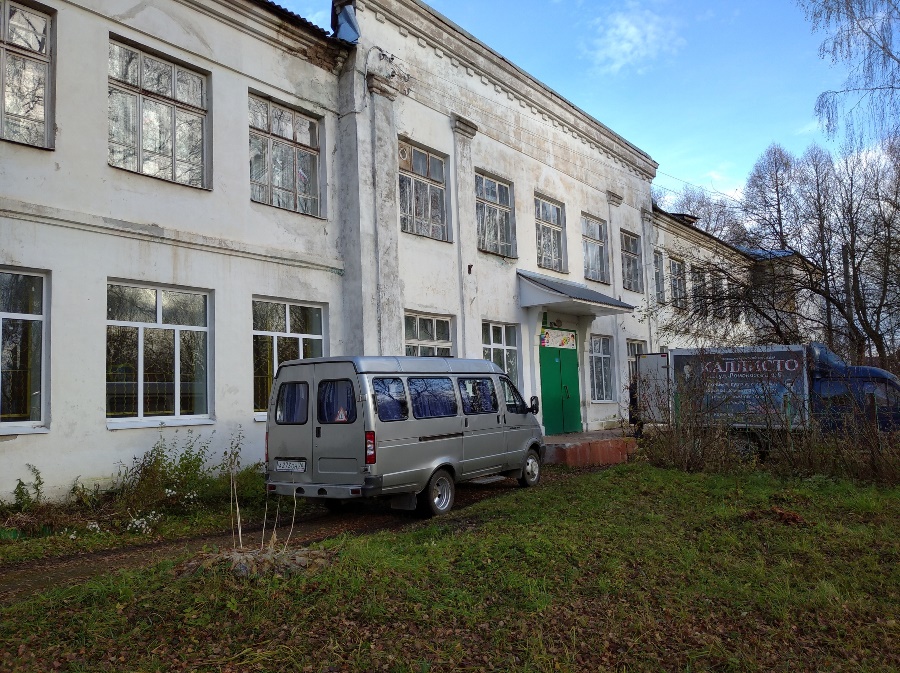 В Рыбинске открыли новую школу и закрыли три старые