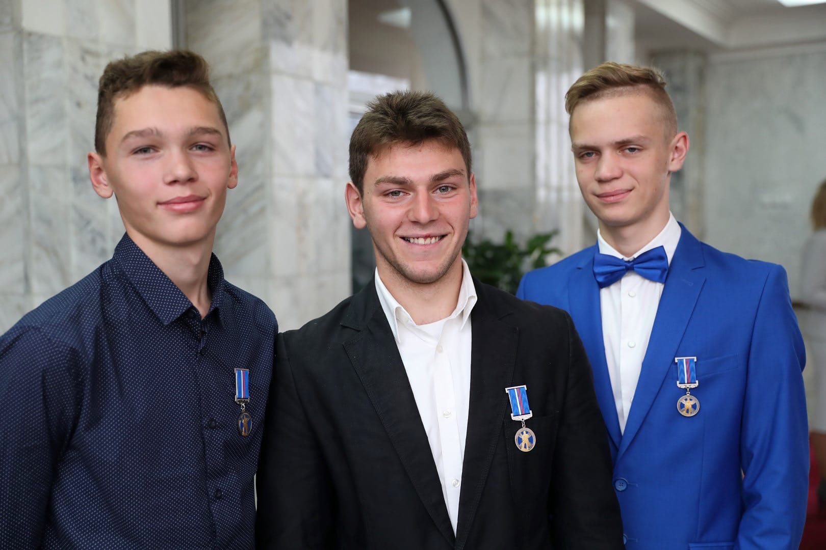 В Ярославле вручили награды ребятам из команды лаптистов, спасшим из реки 12-летнюю девочку
