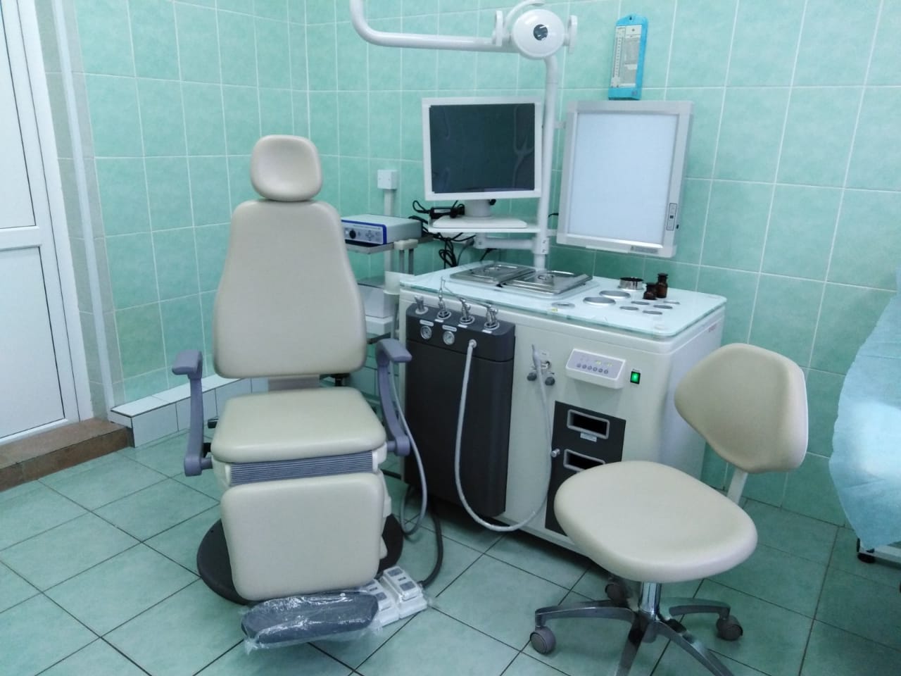 Лор-комбайн и портативный УЗИ-аппарат поступили в детскую поликлинику в Ярославле