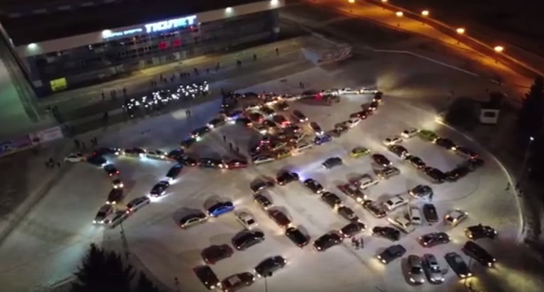 В Рыбинске автолюбители из машин выстроят огромную снежинку