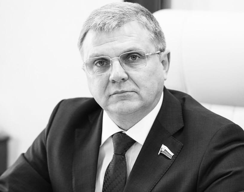Секретарь Генсовета ЕР выразил соболезнования родным и близким Алексея Константинова