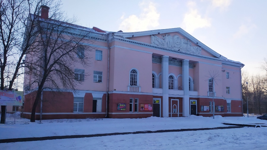 В Рыбинске вернули в городскую собственность Дворец молодежи: теперь там снова откроются кружки и секции