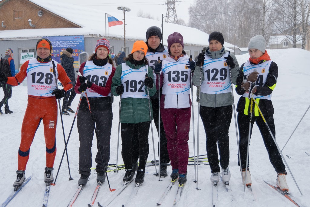 Сборные городов и районов боролись за победу в первенстве по лыжным гонкам