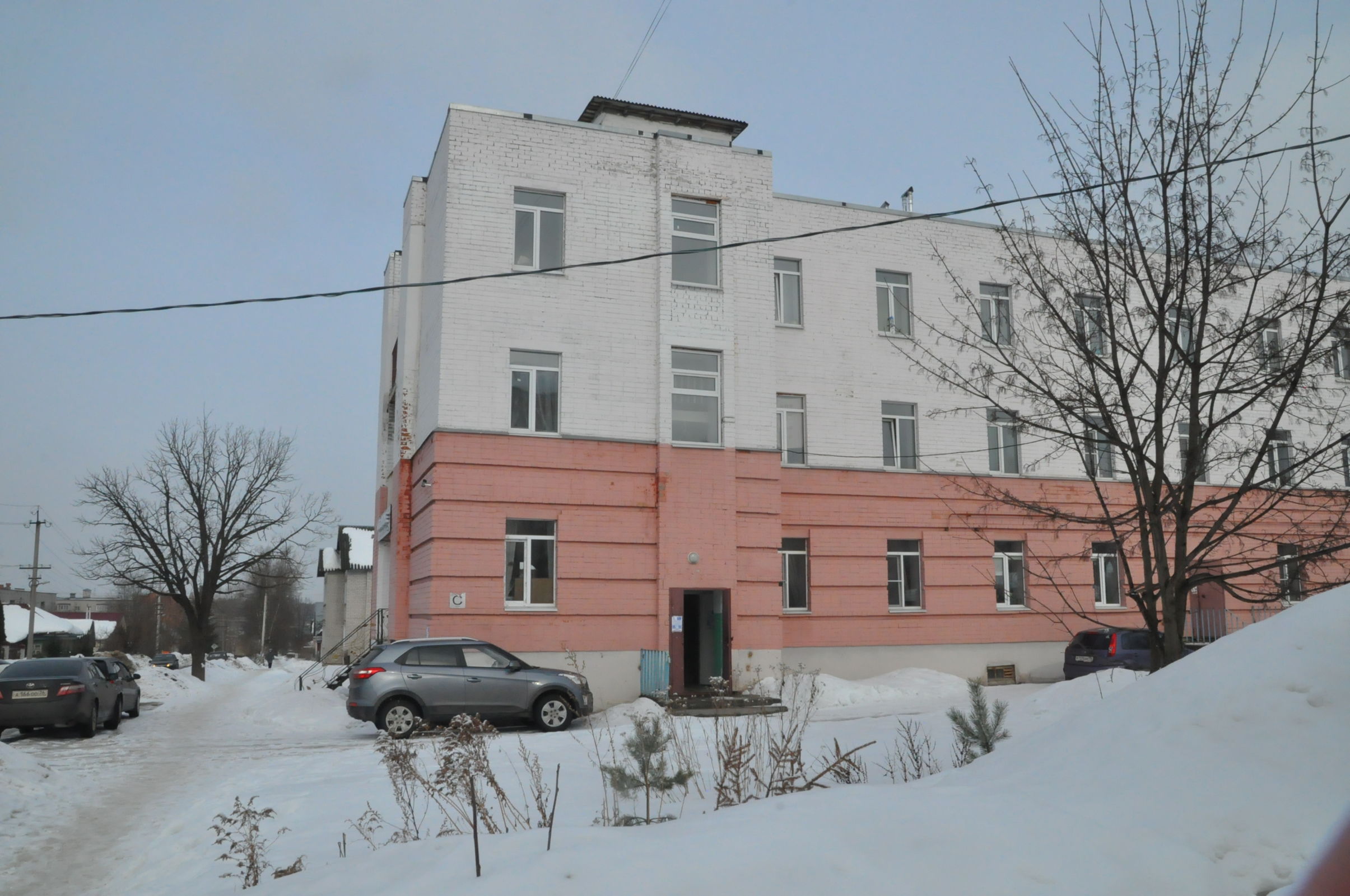 Сироты с детьми из Ярославской области получают благоустроенные квартиры