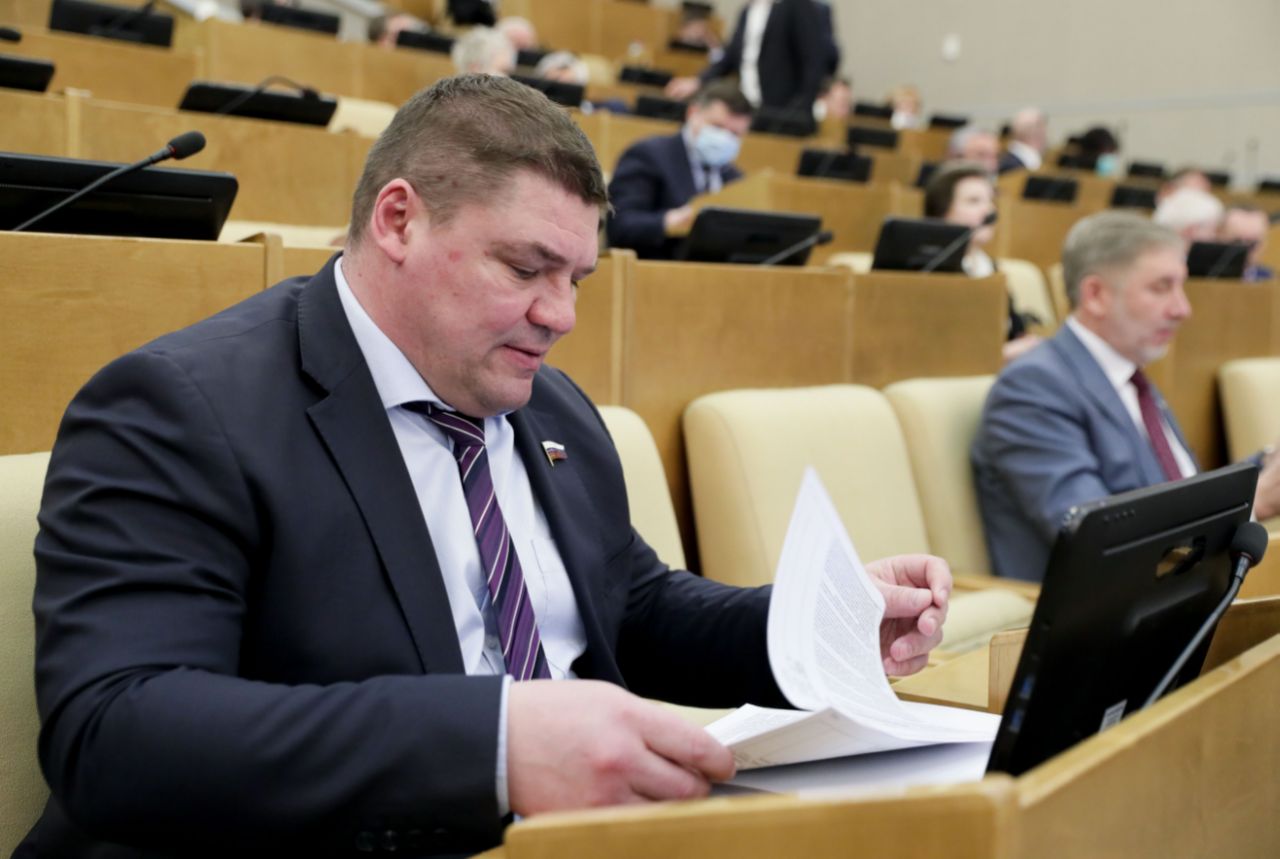 Депутат Госдумы Андрей Коваленко обсудил с министром природных ресурсов экологическое воспитание детей