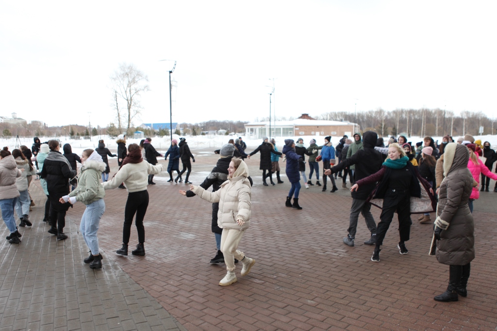 Мероприятия, посвященные годовщине присоединения Крыма к России, проходят в Ярославской области