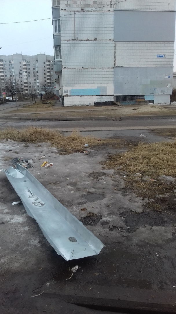 Крышу сносит: в Ярославле ветер повредил несколько домов