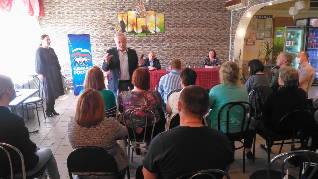 Волонтеры рассказывают ярославцам, как проголосовать за объекты благоустройства